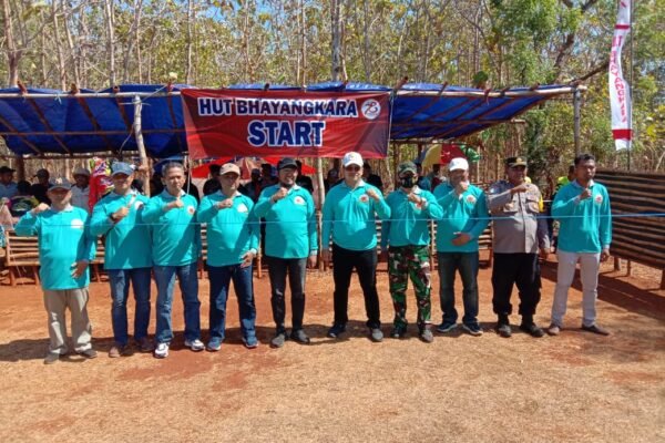 Kapolres Sumenep Cup 2024 Meriahkan HUT Bhayangkara ke-78 dengan Lomba Kerapan Kambing WhatsApp Image 2024 07 08 at 10.18.28