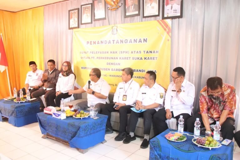 PENANDATANGANAN SPH PT PERKEBUNAN KARET SUKAKARET, BUPATI YAKINI UNTUK KESEJAHTERAAN MASYARAKAT