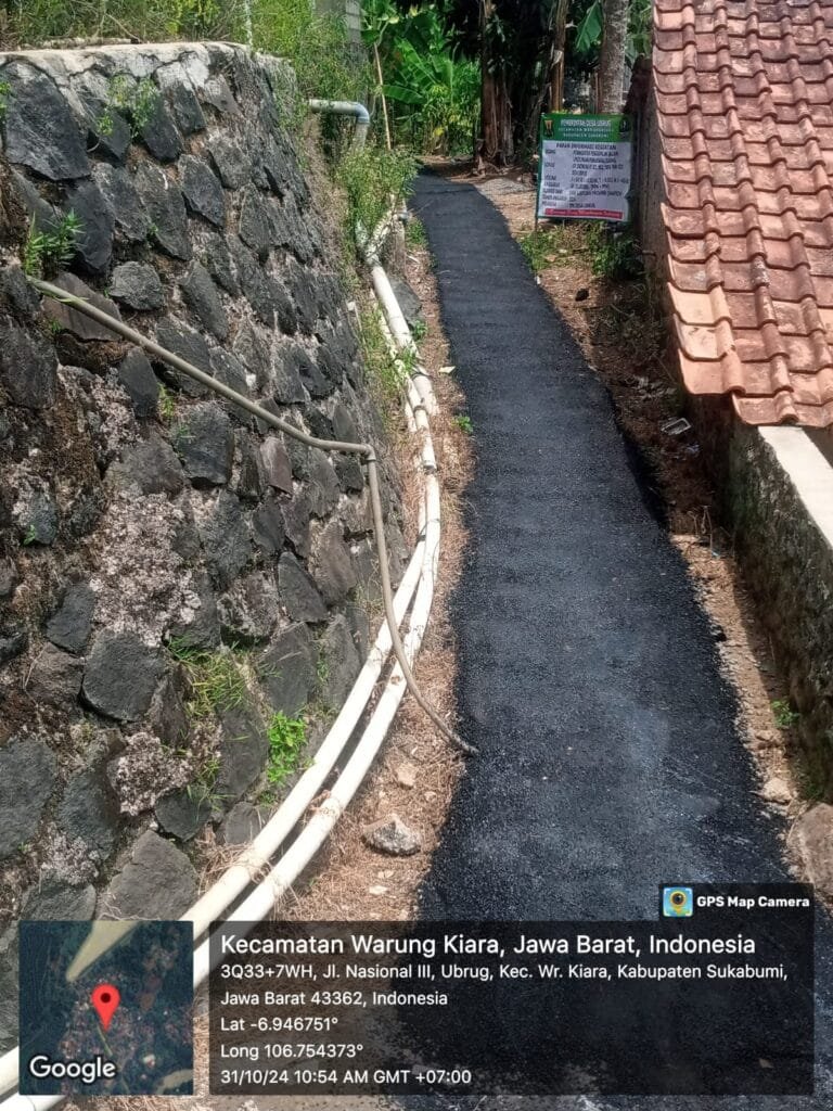 Pemdes Ubrug Kec. Warungkiara Laksanakan Pengaspalan Jalan Lingkungan dengan Anggaran Bantuan Provinsi (Banprop) Tahun 2024 2 WhatsApp Image 2024 11 08 at 05.36.26 1 1