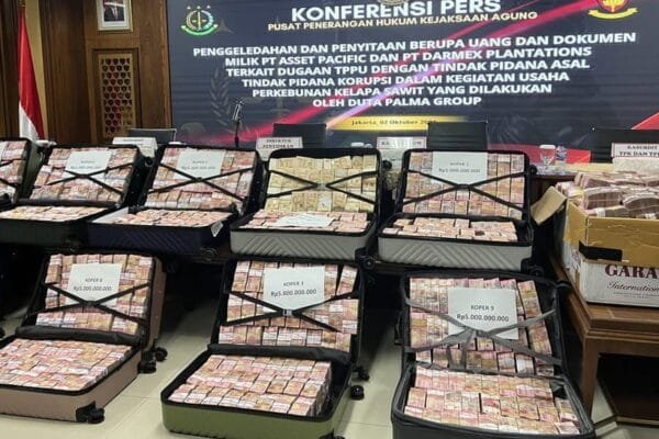 Kuasa Hukum Duta Palma: Kejaksaan Agung Diharapkan Mengedepankan Keadilan dalam Kasus Korupsi dan Pencucian Uang img 4242 ratio 16x9 1