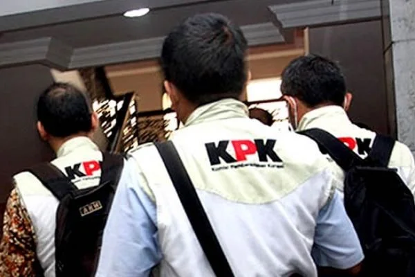 4757 KPK Geledah Disdik Sumut CCTV Sejumlah Berkas Turut Diamankan