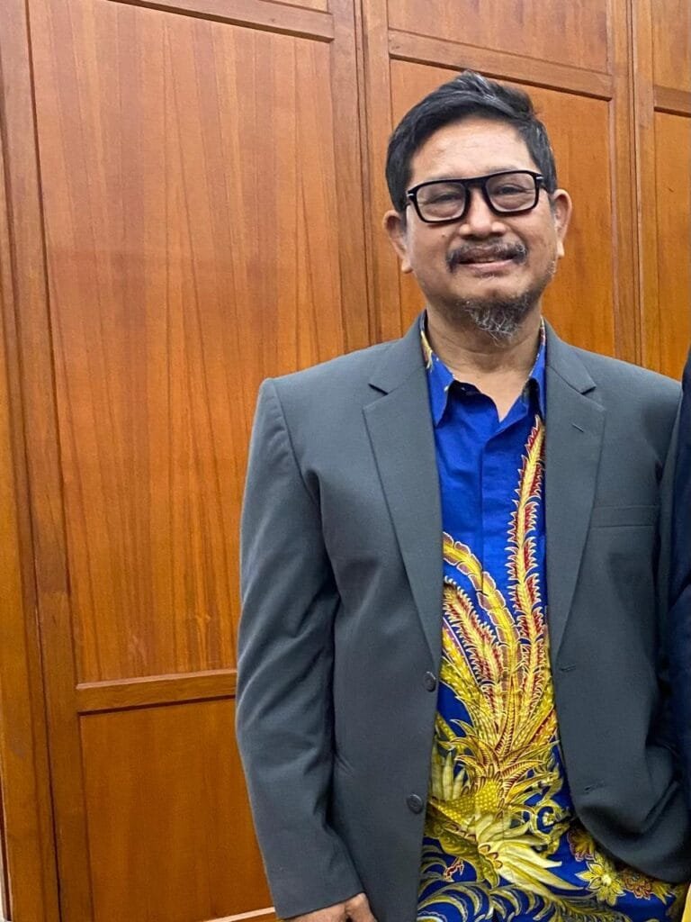 ee743ba6 6730 4d2f b886 19aae81a1118