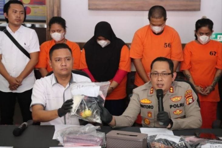 mantan kasat reskrim polres metro jaksel diamankan propam polda metro jaya