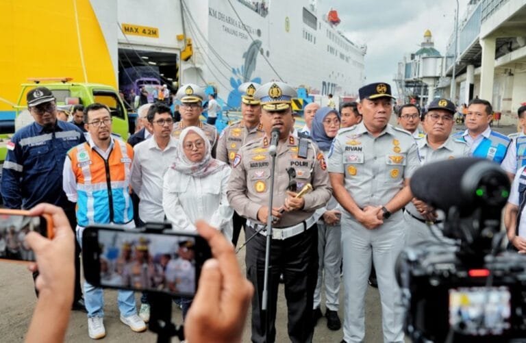 Kakorlantas Polri Tinjau Kesiapan Jalur Mudik di Kota Wisata Batu untuk Operasi Ketupat 2025: Menjamin Kelancaran Arus Lalu Lintas di Malang Raya