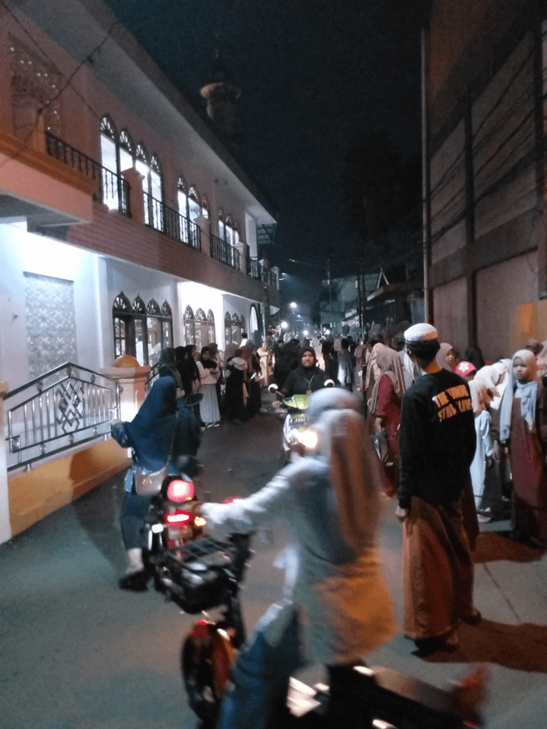 Pawai Obor Sambut Ramadhan 1446H, Semangat Baru di Masjid Annur dan Masjid Istiqomah Kota Depok 2 image 23