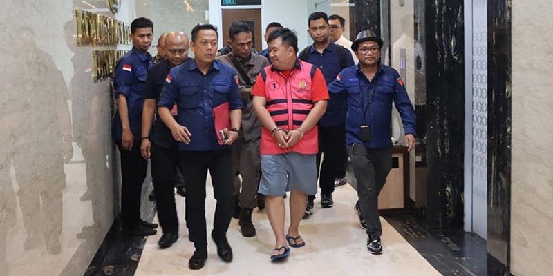 700071 04031328022025 buronan perkara investasi bodong Robot Trading Fahrenheit
