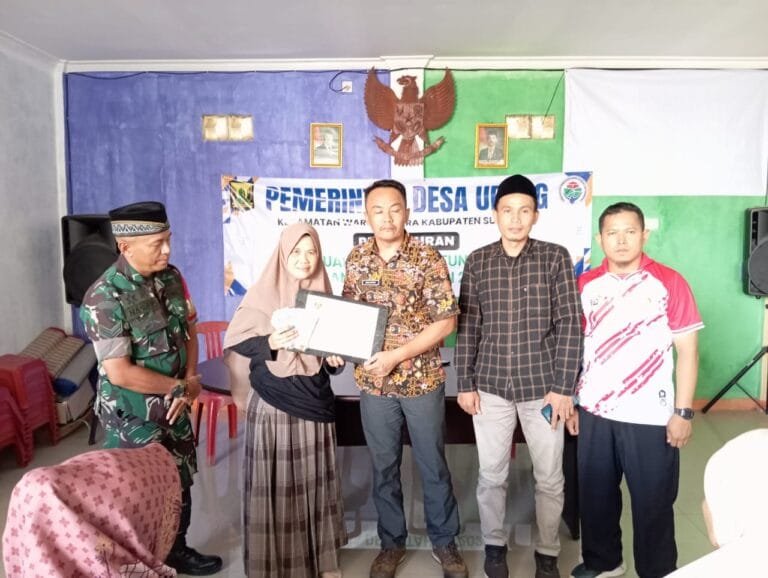 Desa Ubrug Salurkan BLT Dana Desa Tahun 2025 untuk 49 Keluarga Penerima Manfaat