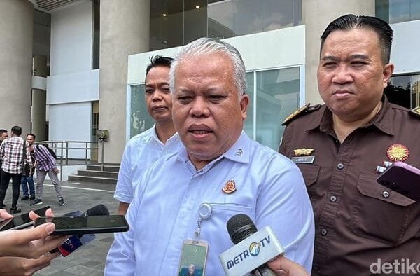 kapuspenkum kejagung harli siregar 169