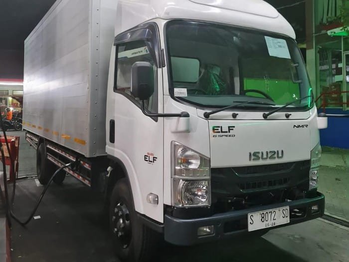 truk elf nrm yang dibeli tunai oleh pengusaha mojokerto tapi ditarik debt collector di jakarta 1745561689432 43