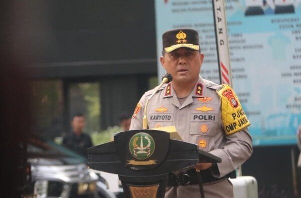 kapolda metro jaya irjen karyoto meminta personel yang melakukan pengamanan pilkada 2024 untuk menjaga netralitas 169