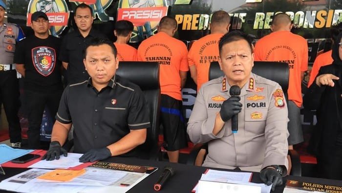 lima orang dibekuk usai merampas mobil mitsubishi pajero dari mahasiswa di kota bekasi para pelaku mendapatkan fee jutaan dari 1747300503862 169