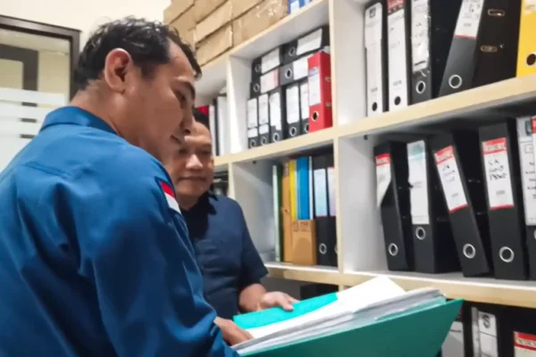 penggeledahan PT GNE 768x512 1