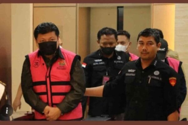 Dirut Bank Sumut Dikabarkan Diperiksa Kejagung Terkait Dugaan Korupsi Kredit PT Sritex 1000206316 683c0122ed64156353066474
