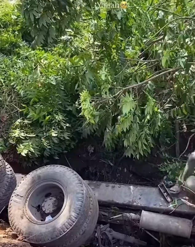 Rem Blong di Jalur Tengkorak Gekbrong, Truk Tabrak 6 Kendaraan 2 Tewas, 8 Luka-Luka 3 WhatsApp Image 2025 06 09 at 22.11.04 dee43529