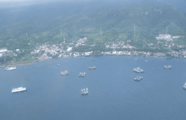 Koarmada II Kerahkan Kekuatan Penuh dalam Misi Penyelamatan KMP Tunu Pratama Jaya yang Tenggelam di Selat Bali 2 Screenshot 2025 07 04 094839