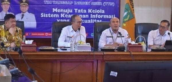 Sukabumi Siap Hadapi Ancaman Siber, Wali Kota Kominfo Harus Jadi Garda Terdepan! WhatsApp Image 2025 07 24 at 21.13.11 14810c0322