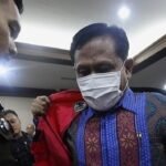 eks ketua pn surabaya didakwa terima suap miliaran dari pihak ronald tannur 1747635261911 169