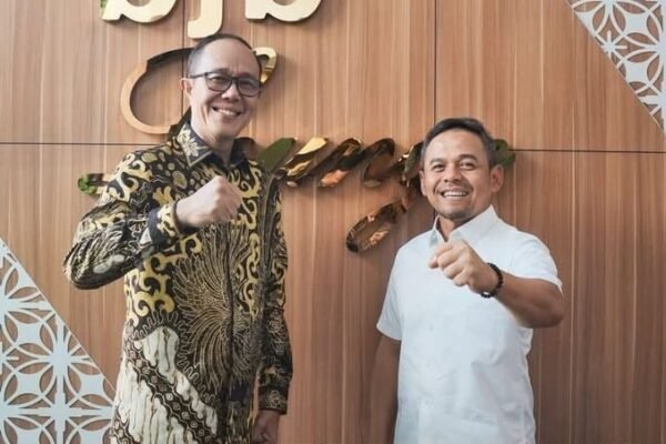 Wali Kota Sukabumi dan Dirut Bank BJB Bahas Sinergi Strategis untuk Penguatan Ekonomi Daerah WhatsApp Image 2025 08 01 at 19.04.37 8db6f9b2
