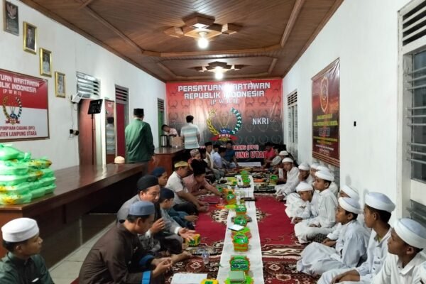 DPC PWRI Lampura Gelar Syukuran Kantor Baru WhatsApp Image 2025 08 12 at 07.15.08 f6af7fe4