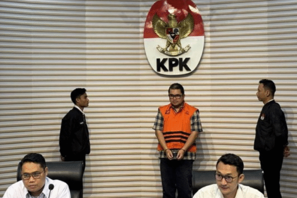 KPK Tahan Eks Dirut PGN Hendi Prio Santoso Terkait Kasus Jual Beli Gas Screenshot 2025 10 01 220220