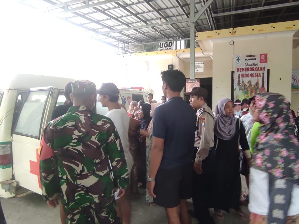 Anak 17 Tahun Tenggelam di Dermaga Bringsang Giligenting, Polsek Giligenting Lakukan Olah TKP dan Koordinasi dengan Keluarga Korban 2 WhatsApp Image 2025 10 20 at 20.21.18 1