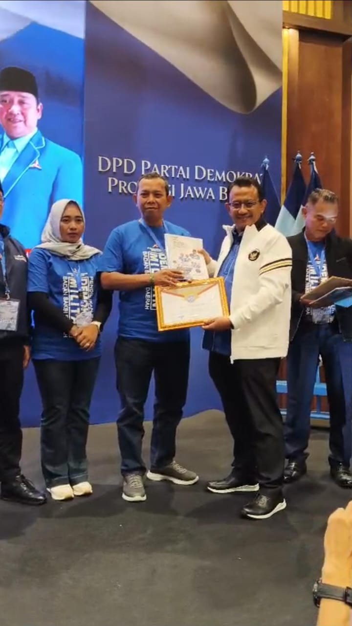Responsif dan Visioner, H. Iman Adinugraha Jadi Teladan Pemimpin di Sukabumi 5 WhatsApp Image 2025 10 26 at 10.53.13 01ac886f