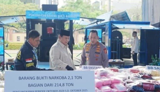 Presiden Prabowo Pimpin Pemusnahan 214 Ton Narkoba Senilai Rp29 Triliun: Polri Selamatkan 629 Juta Jiwa dari Bahaya Narkotika 5 WhatsApp Image 2025 10 30 at 01.39.32