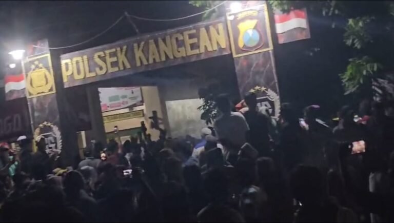 Oknum Polsek Kangean dan Kangayan Diduga Terlibat Jaringan Narkoba, Warga Marah Besar