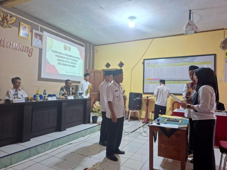 Listia Lestari Resmi Dilantik Jadi Kaur TU dan Umum Desa Citamiang
