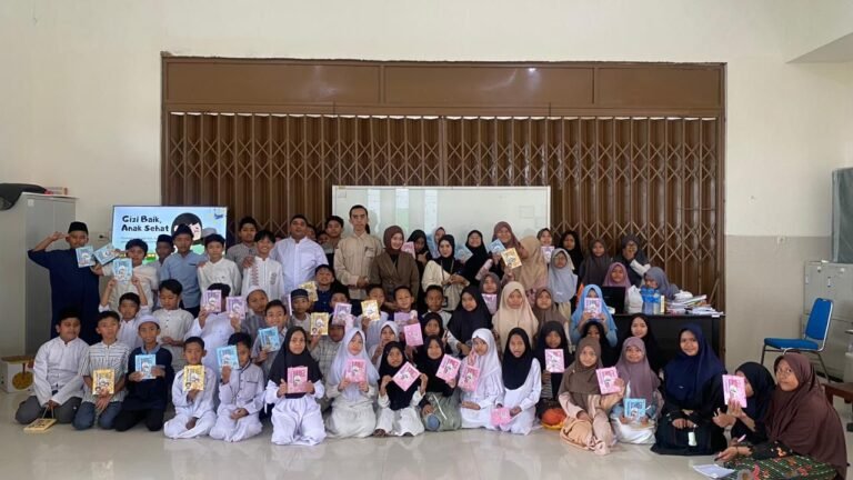 SPPG Pangarangan Kota Sumenep Gelar Sosialisasi Gizi di SDT2Q Sumenep, Peringati Hari Gizi Nasional