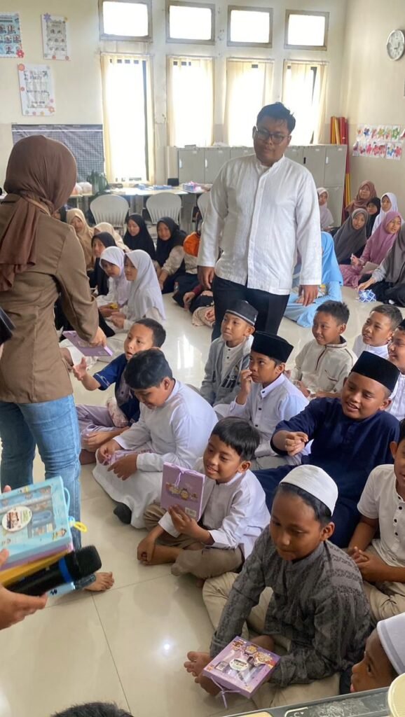 SPPG Pangarangan Kota Sumenep Gelar Sosialisasi Gizi di SDT2Q Sumenep, Peringati Hari Gizi Nasional 2 WhatsApp Image 2026 01 24 at 12.20.20 AM